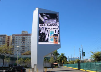 IP67 P16ハイ・コントラストの省エネの屋外のフル カラーのLED表示道の側面