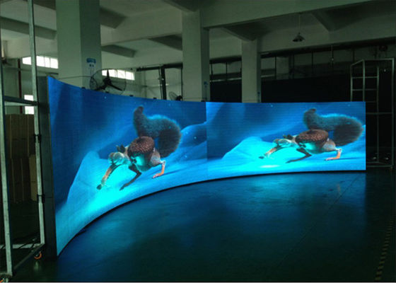 高リゾリューションP5は奇妙/コンサートのための1のLEDスクリーン フル カラーSMD 3を曲げました