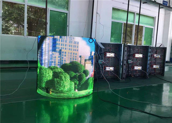 ハイ・コントラストはフル カラー適用範囲が広いカーテン スクリーン10mmピクセル360 LED表示を導きました