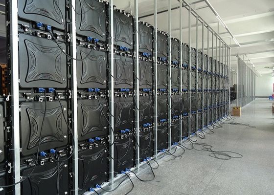 640X640mm SMD2121 P5 300W/M2棒DJ LEDスクリーン64x32pixels