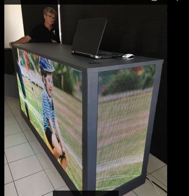 P3.91 1500nitsのレンタル導かれたビデオ壁SMD2121を掛ける段階