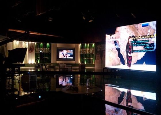 6500nits P12の競技場のための屋外の周囲のLED表示2R1G1B